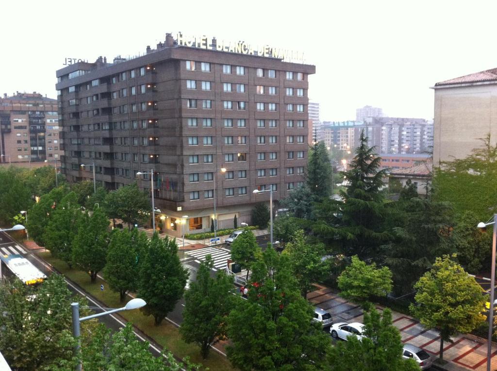 Pension Mayte Пампона Екстериор снимка